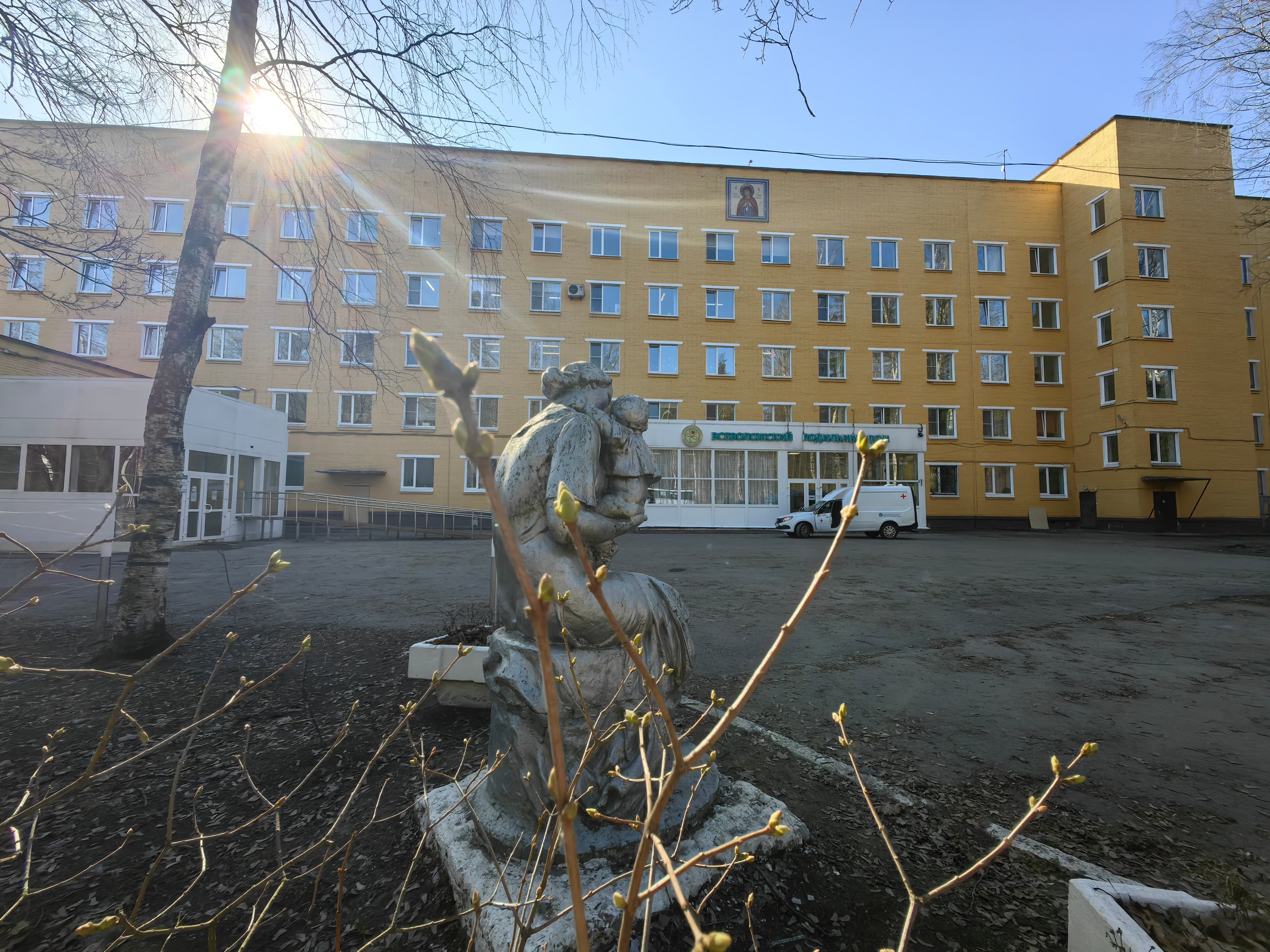 Всеволожский родильный дом открывает свои двери после карантина
